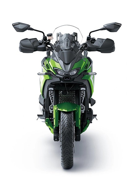 Kawasaki Versys 900 SE 6 of 11