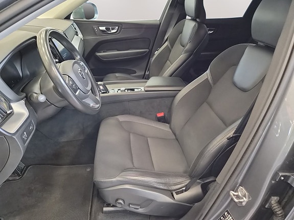 Volvo XC60 12 of 18