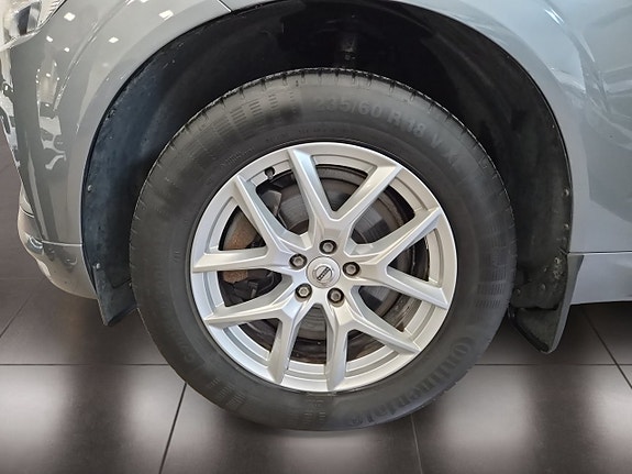 Volvo XC60 9 of 18