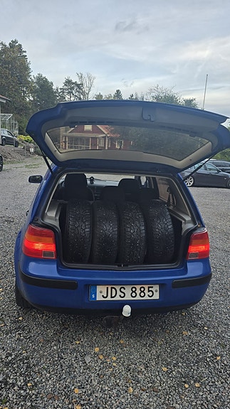 Volkswagen Golf IV 5 of 6