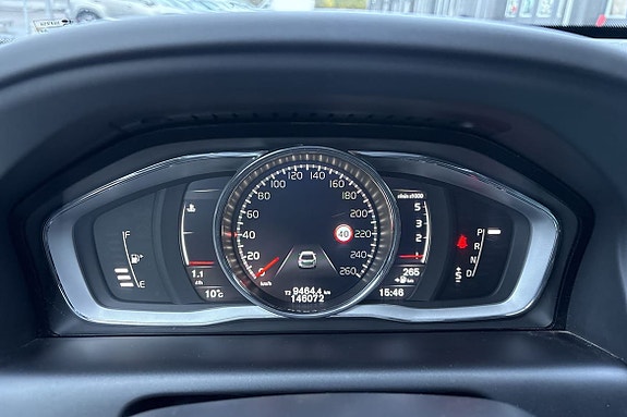 Volvo XC60 24 of 30