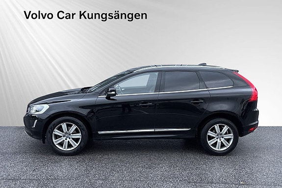 Volvo XC60 3 of 30