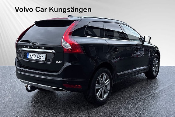 Volvo XC60 5 of 30