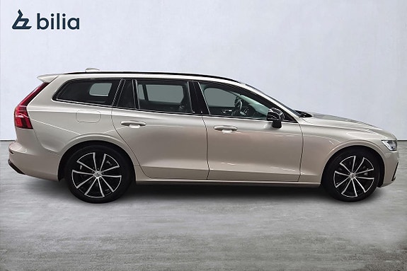 Volvo V60 5 of 23