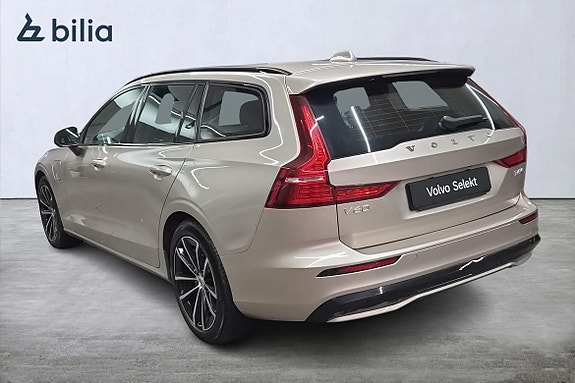 Volvo V60 8 of 23