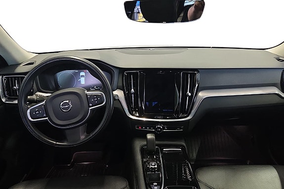 Volvo V60 14 of 22