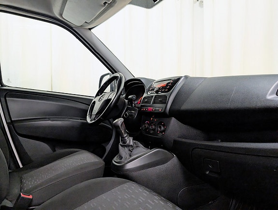Opel Combo 7 of 10