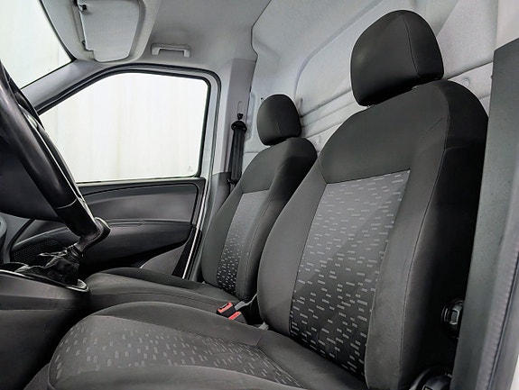 Opel Combo 8 of 10