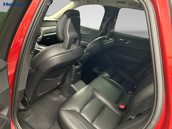 Volvo XC60 10 of 11