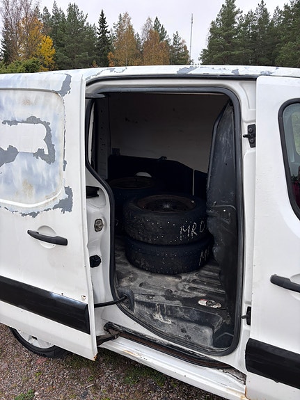 Citroen Berlingo 5 of 9