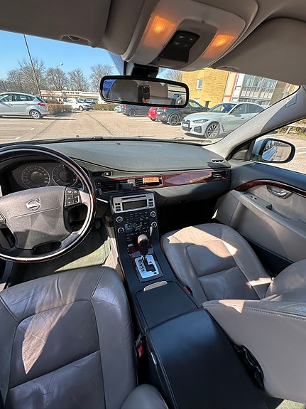 Volvo S80 7 of 8