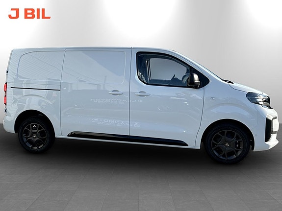 Opel Vivaro 4 of 14
