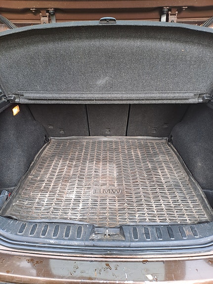 BMW X1 4 of 7