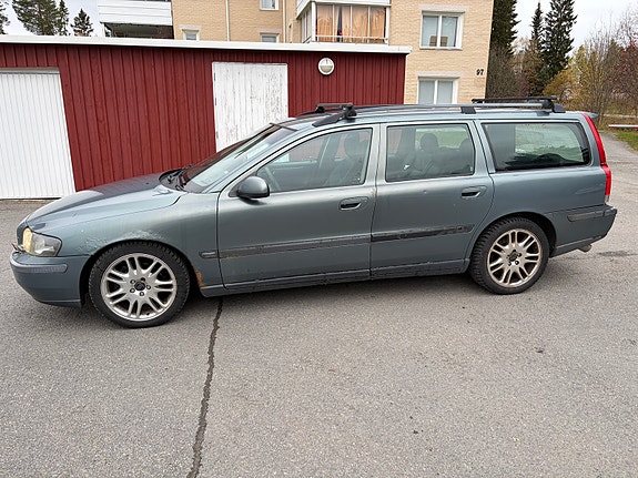 Övriga V70 T5 250HK 2002, 40 000 mil, 10 000 kr 8 of 12