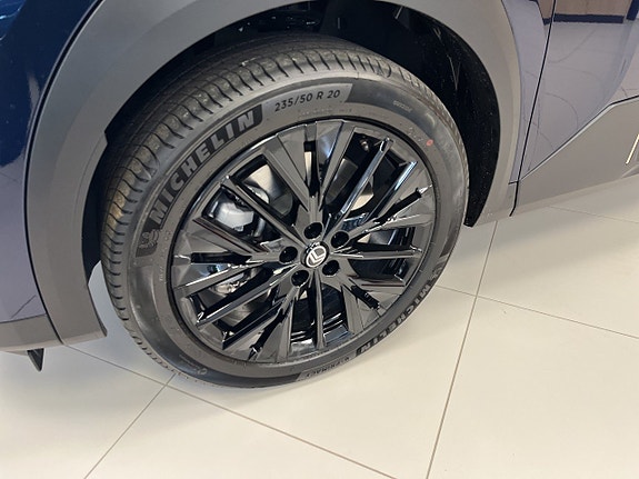 Citroen C5 Aircross 16 of 17