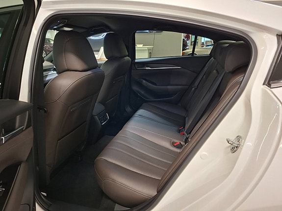 Mazda 6 17 of 19