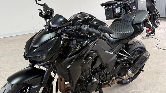 Kawasaki Z1000 Akrapovic.  0kr insats 7 of 11