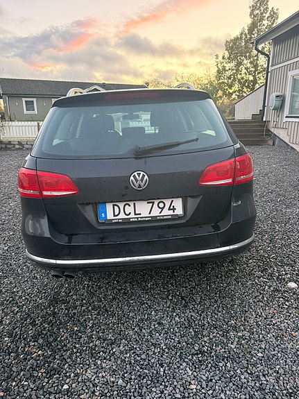 Volkswagen Passat 4 of 7