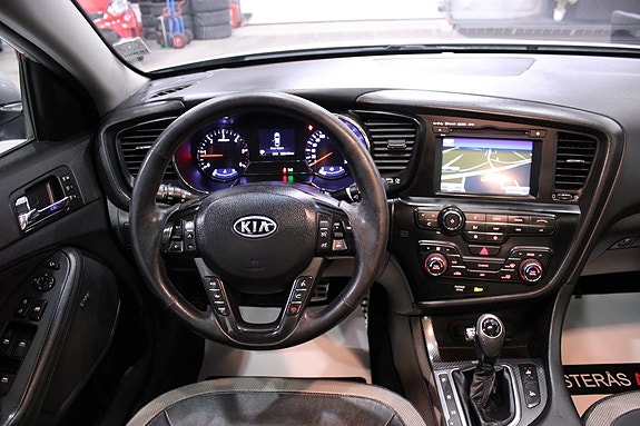 Kia Optima 12 of 30