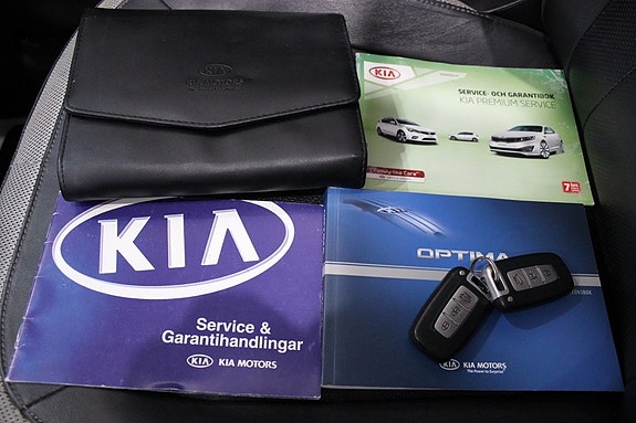 Kia Optima 25 of 30