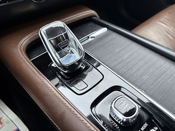 Volvo XC90 19 of 20