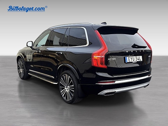 Volvo XC90 8 of 20