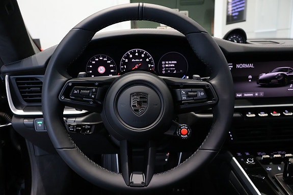 Porsche 911 Turbo S 6 of 11