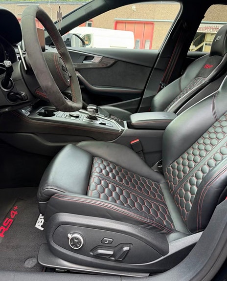 Audi RS4 8 of 13