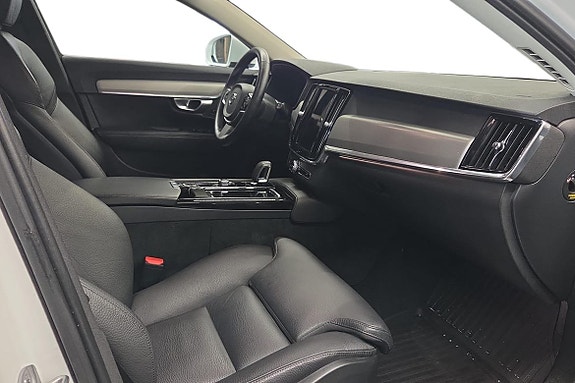 Volvo V90 11 of 22