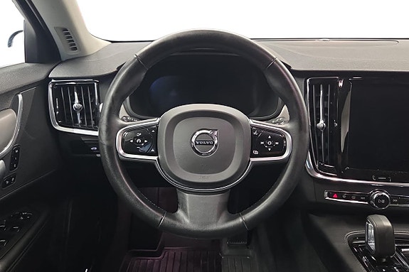 Volvo V90 17 of 22