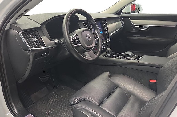Volvo V90 13 of 22