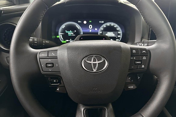 Toyota C-HR 15 of 15