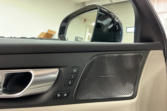 Volvo V60 18 of 29