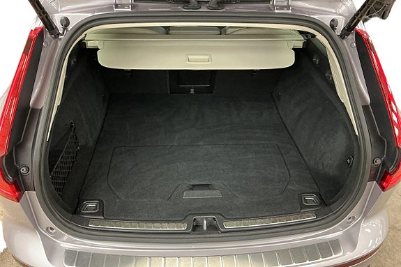 Volvo V60 22 of 29