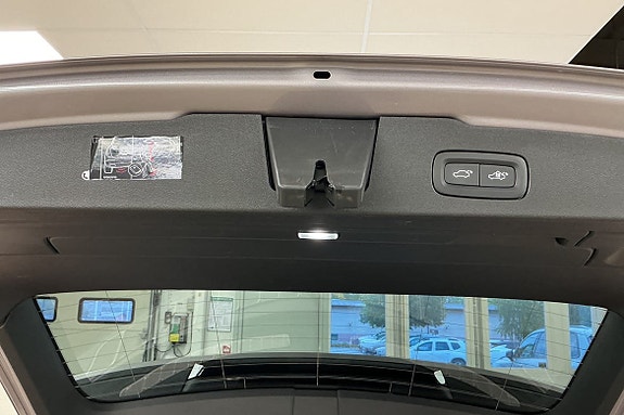 Volvo V60 23 of 29