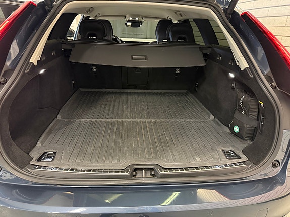 Volvo V90 9 of 17