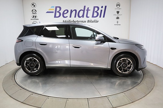 BYD Dolphin G 16 of 30