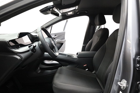 BYD Dolphin G 10 of 30
