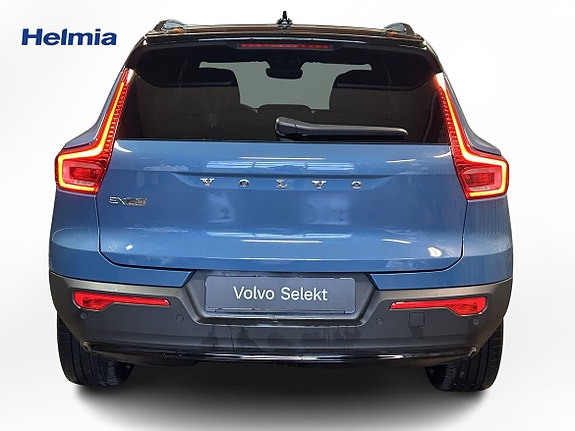 Volvo EX40 6 of 15
