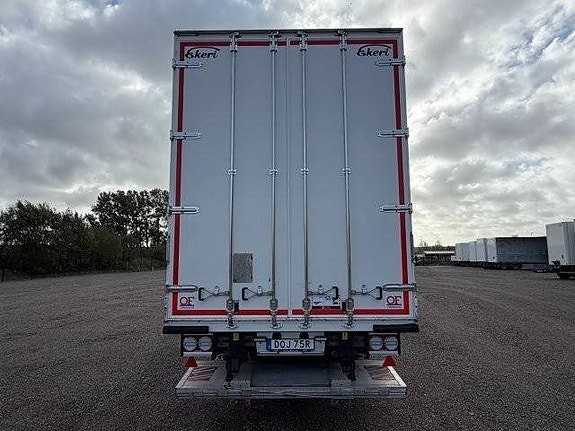 Tyllis och Ekeri Tyllis dolly och Ekeri skåptrailer 4 of 9
