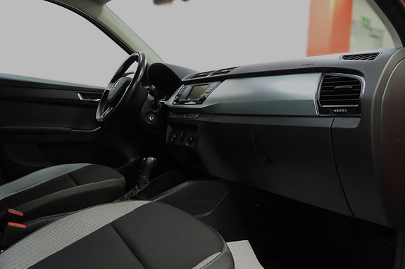 Skoda Fabia 15 of 30