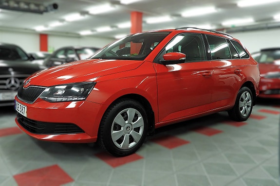 Skoda Fabia 2 of 30