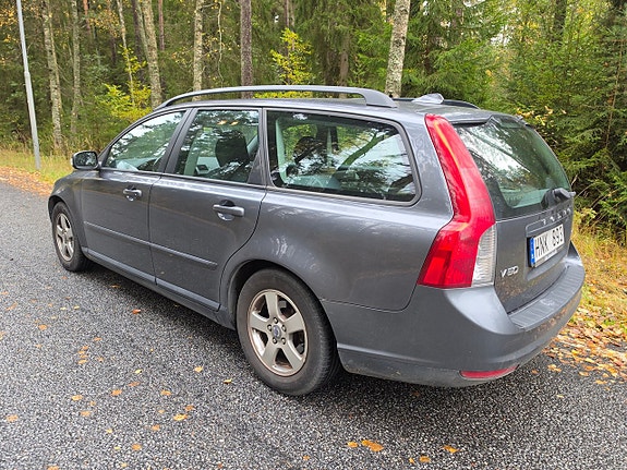 Volvo V50 9 of 15