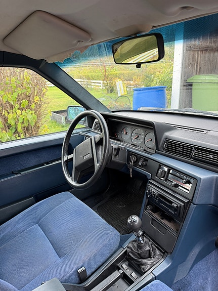 Volvo 740 4 of 4