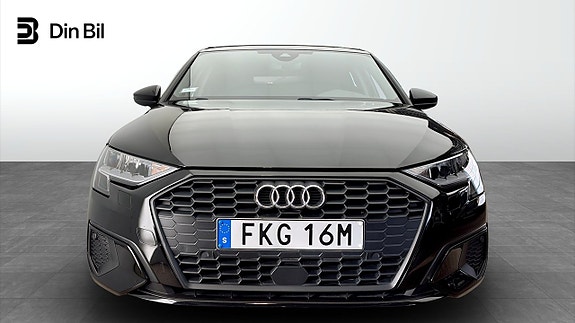 Audi A3 4 of 12