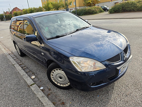 Mitsubishi Lancer 3 of 6