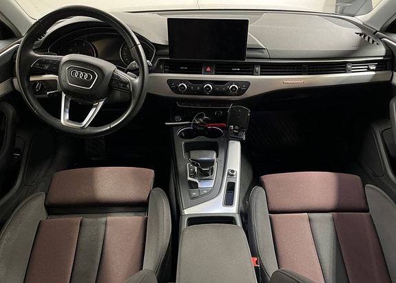 Audi A4 3 of 15