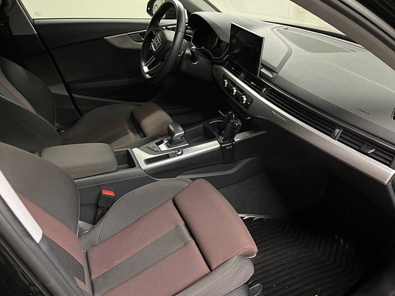Audi A4 7 of 15