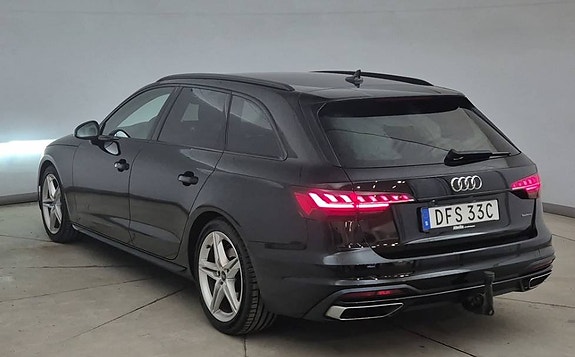 Audi A4 5 of 15
