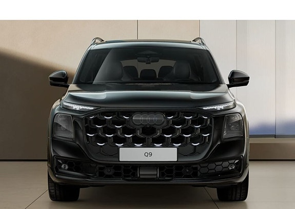 Audi Q9 2 of 8